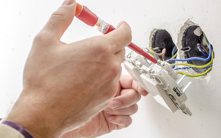 recherche travail électricien bâtiment Sarcelles